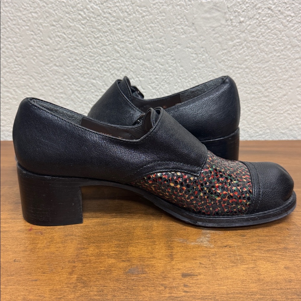 Like New Chie Mihara Double Monk Strap Low Heeled Shoes sz 38 fits 6.5-7 - Picture 3 of 6